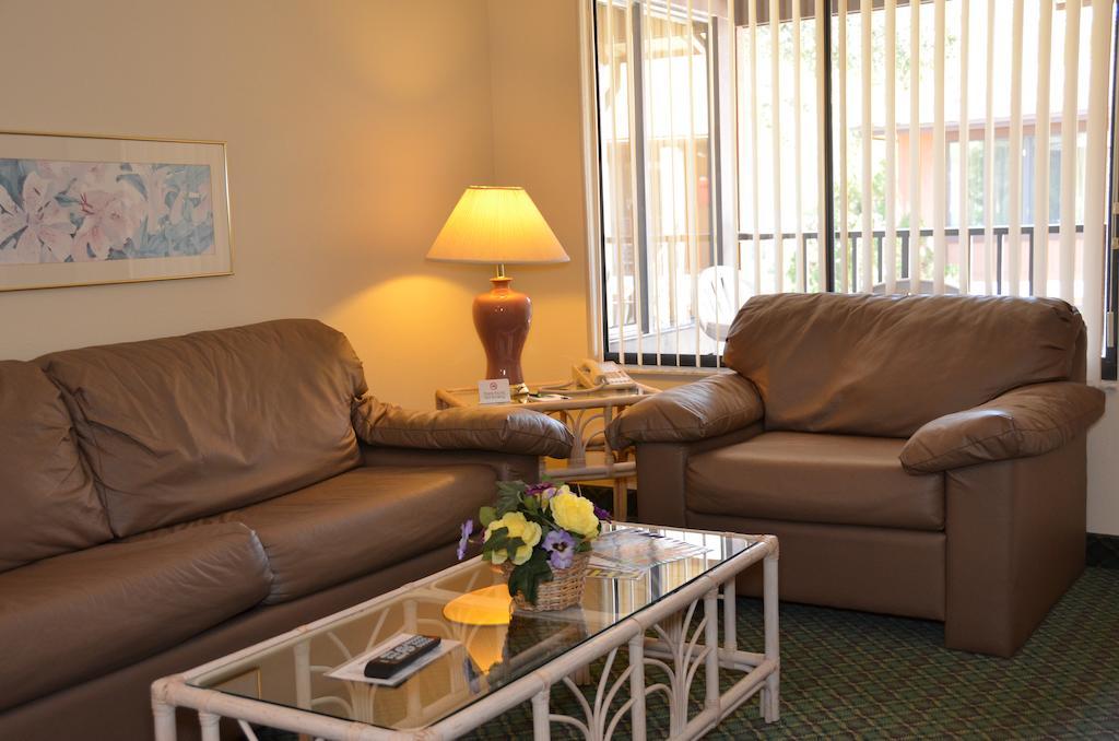 Resort Cypress Cove Nudist Poinciana
