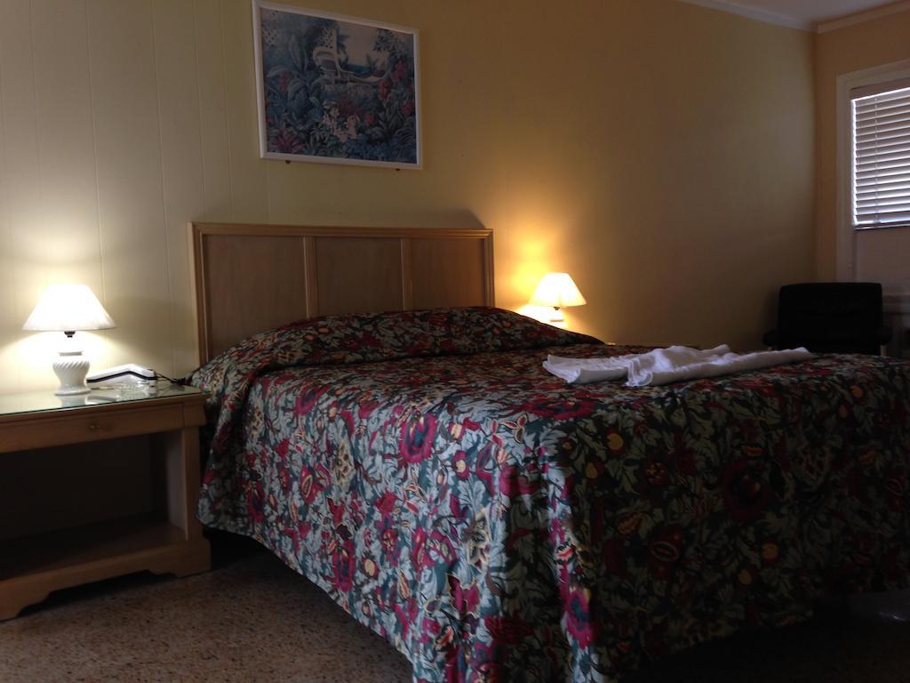 Motel Palacio 2*