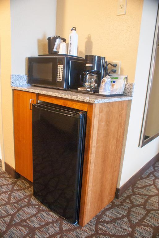 Hotel Express & South - I-295 By Ihg
