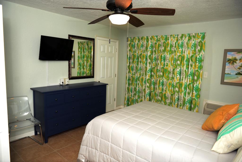 Motel Beach Suites 3*