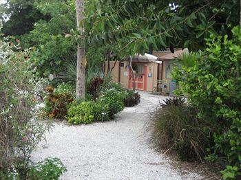 Inn Parrot Nest Sanibel