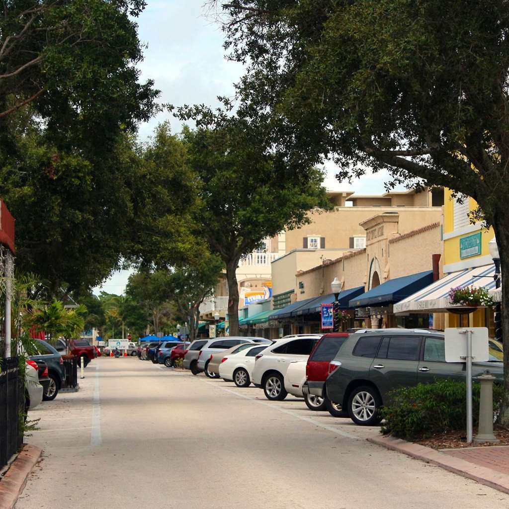 Hampton & Stuart-north Stuart