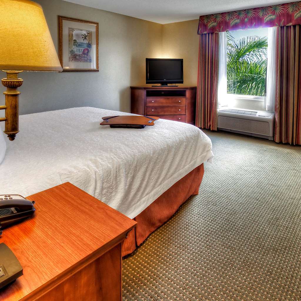 Hotel Hampton & Stuart-north Stuart