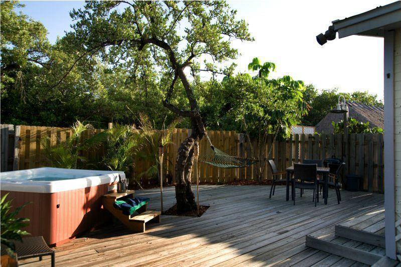 Villa Conch Key Cottages