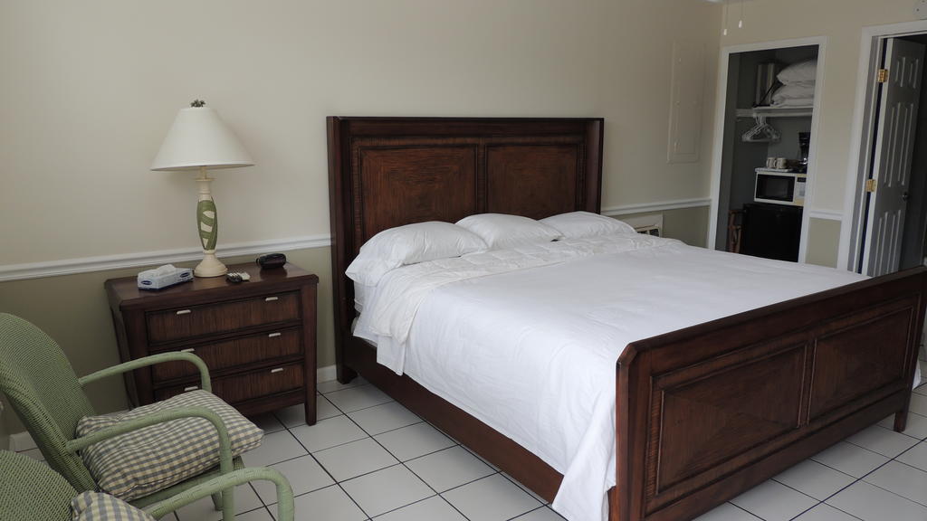 Hotel Caribbean Shores Waterfront 3*
