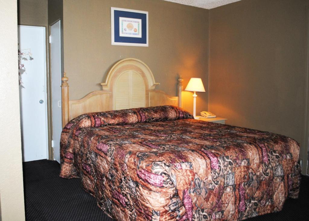 Motel Atlantic Economy *