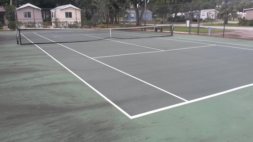 Lodge Road Runner Travel - Caravan Park Fort Pierce