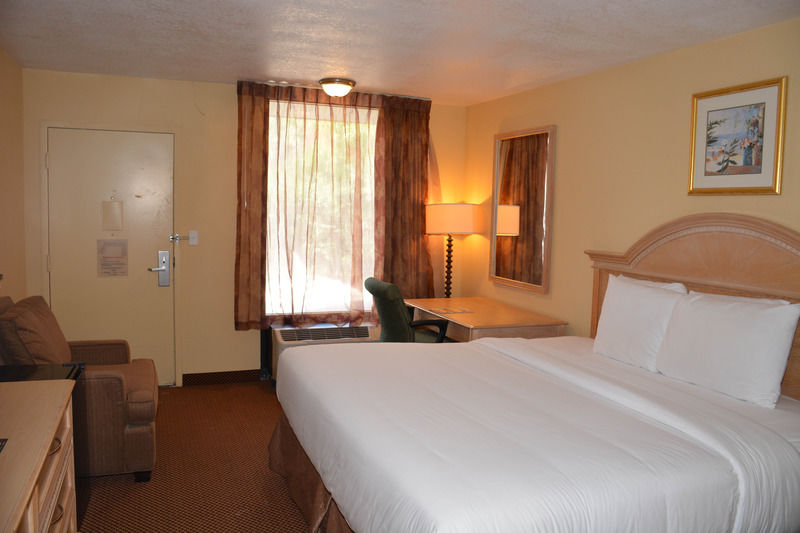 Hotel Grand Hotel Orlando At Universal Blvd - Shuttle To Theme Parks 3*