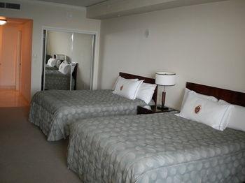 Hotel Private Ocean At Trump Sunny Isles 4*
