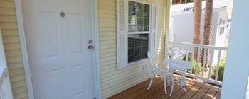 Lodge Road Runner Travel - Caravan Park Fort Pierce