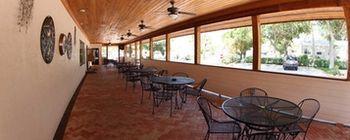 Road Runner Travel - Caravan Park Fort Pierce