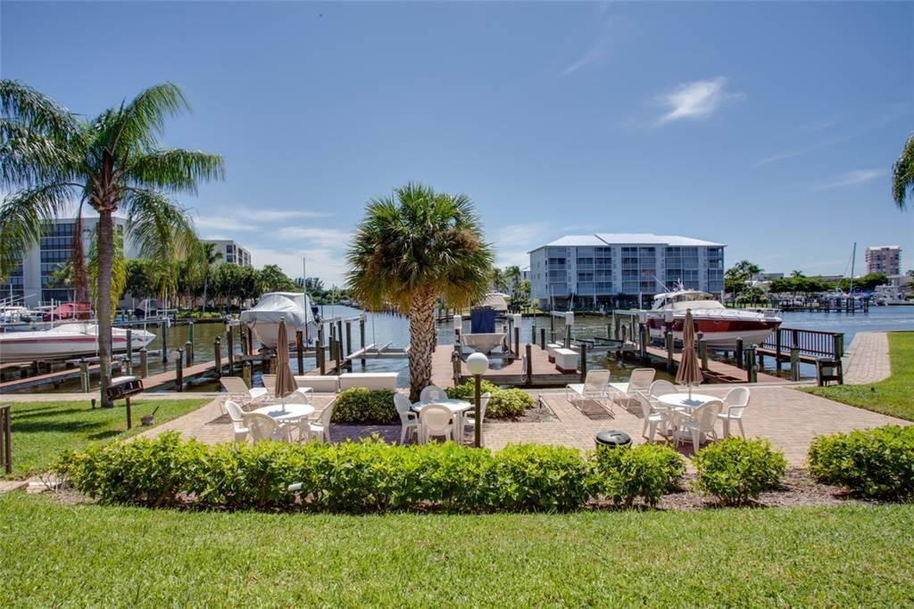 Apartment Estero Yacht & Racquet 218 *