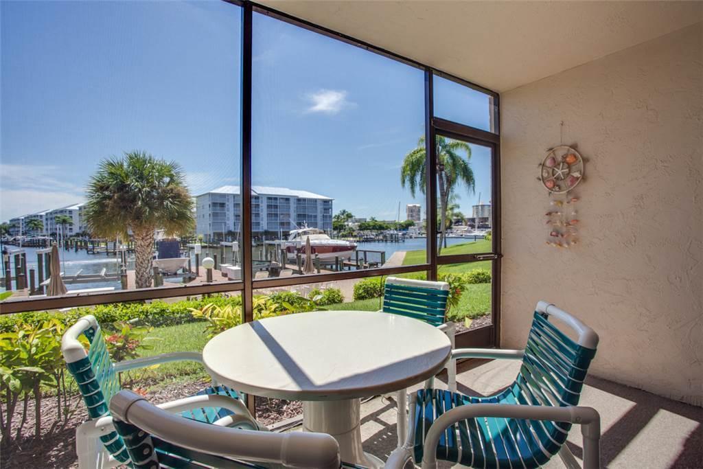Apartment Estero Yacht & Racquet 218 *
