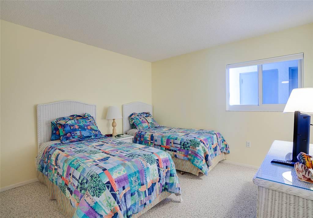 Strandview Tower 203