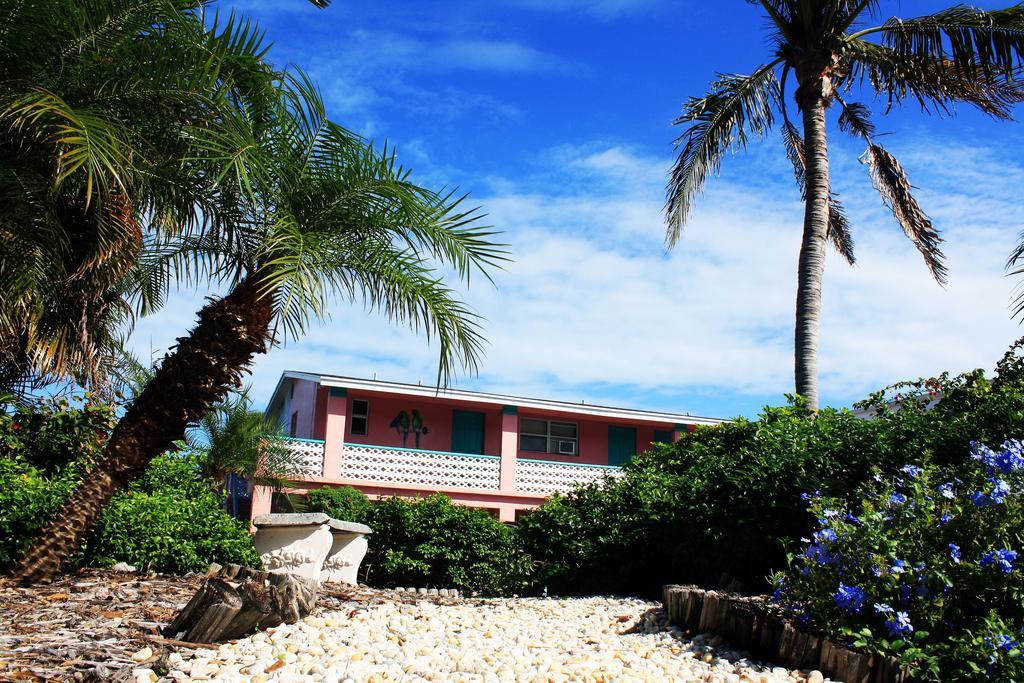 Hotel Caribbean Shores Waterfront