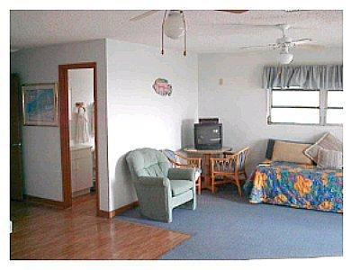 Apartment Ed & Ellen'S Canal Duplexes W/Dockage - Big Pine Key *