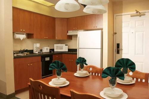 Hotel Staybridge South By Ihg 3*