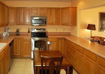 Hotel Vacation Homes By Rmi Oriole Beach