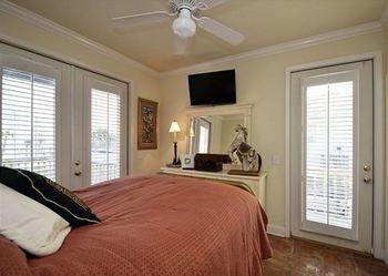 Hotel Vacation Homes By Rmi