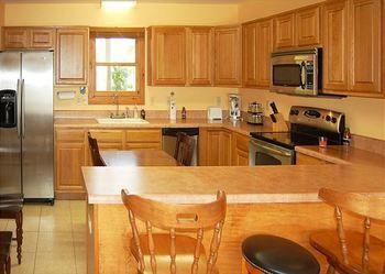 Hotel Vacation Homes By Rmi Oriole Beach