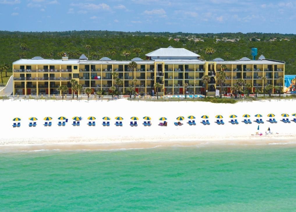 Hotel Ramada By Wyndham Panama / Beachfront 3*