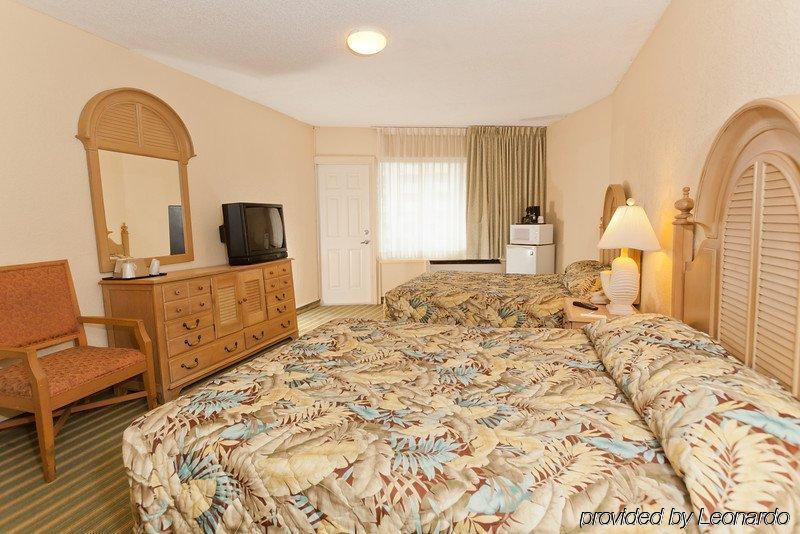 Inn Quality Daytona Oceanfront