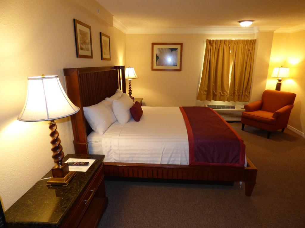 Resort Days & By Wyndham