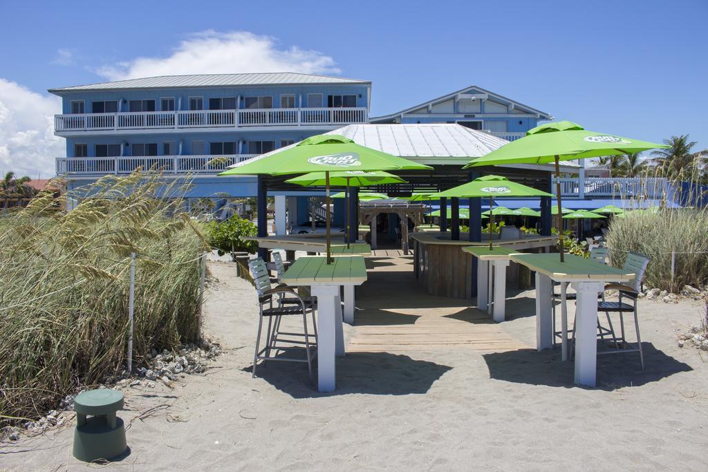 Rhumcay Beach And Grille