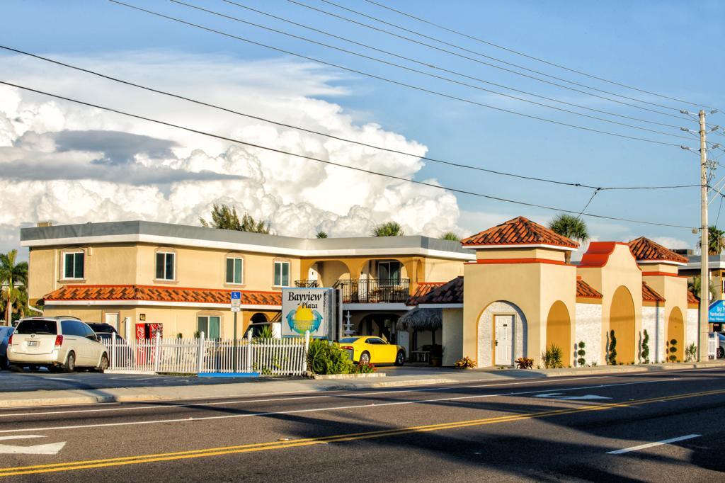 Hotel Bayview Plaza Waterfront St. Pete Beach