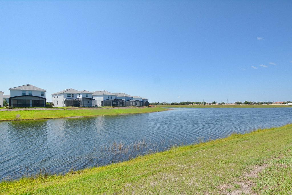 Storey Lake The Cove Townhomes