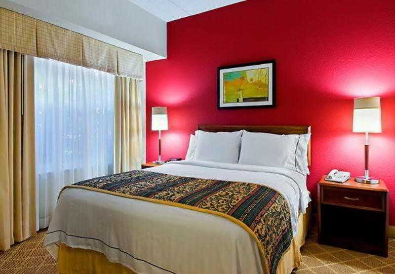Hotel By Marriott Lauderdale Of Plantation
