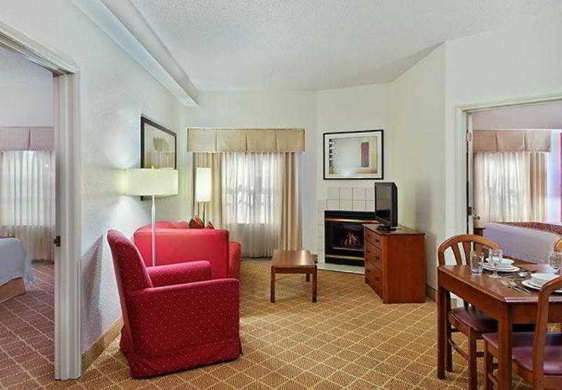 By Marriott Lauderdale Of