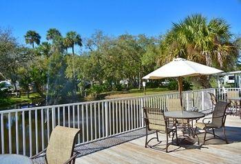 Hotel Crystal Isles Rv Crystal River