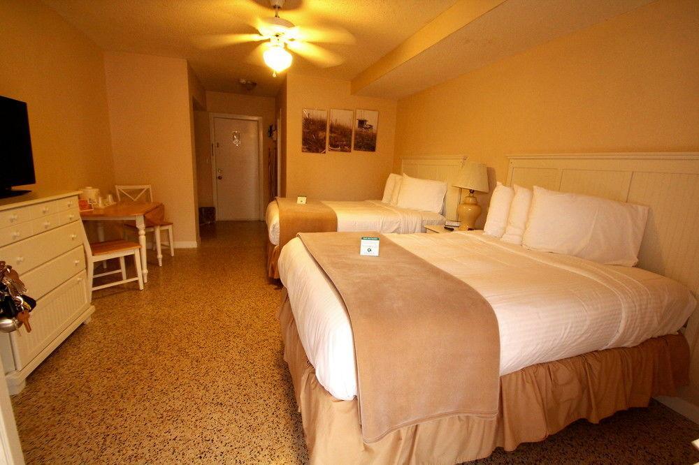 Island Sun & - Venice, Florida Historic Downtown & Getaway Venice