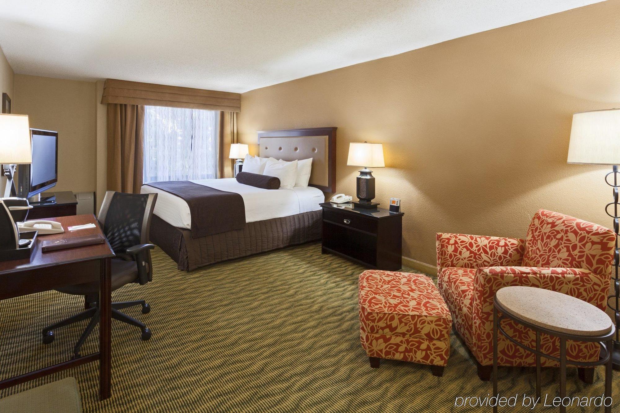 Express & Airport By Ihg Jacksonville
