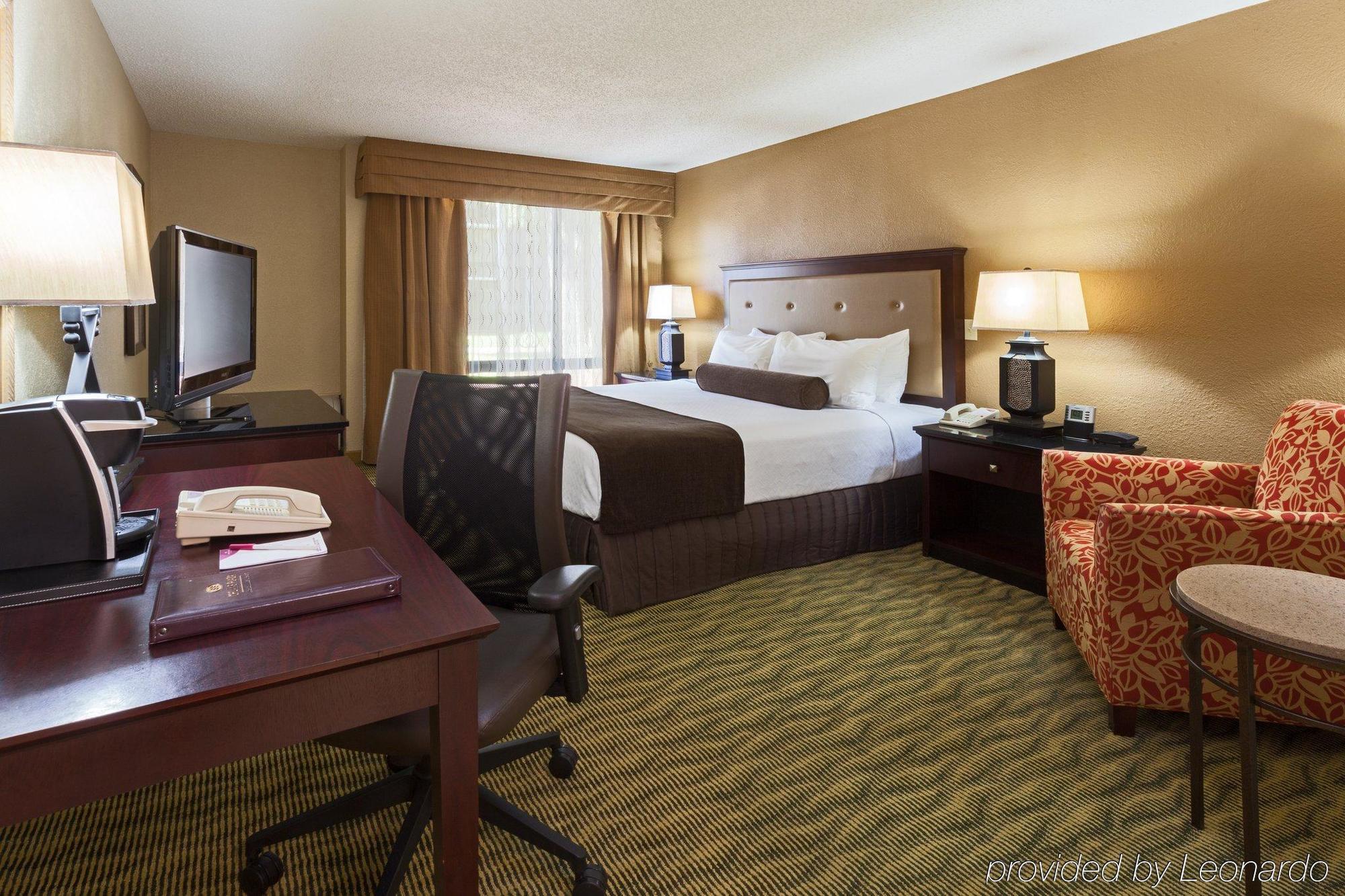 Express & Airport By Ihg Jacksonville