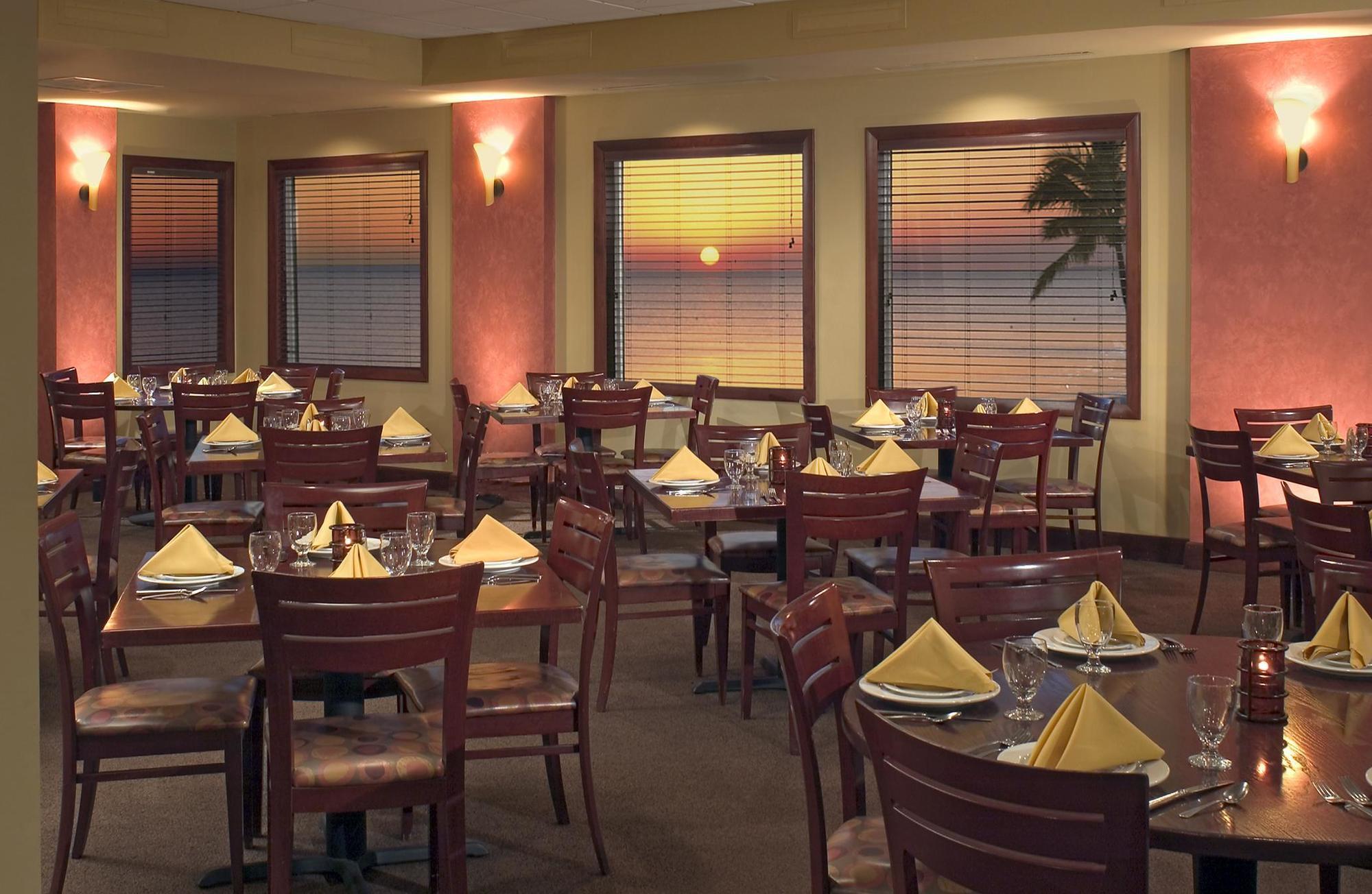 Resort Diamond Head Fort Myers Beach