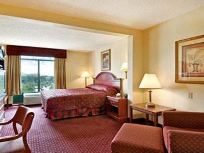 Hotel Wingate By Wyndham - International Airport- Free Hot Breakfast