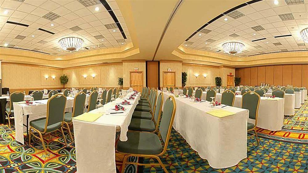 Lauderdale Marriott & Convention Center