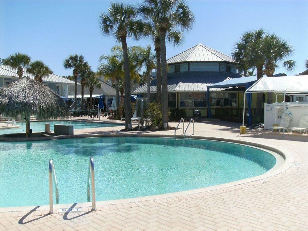 Hotel Paradise Lakes Resort, Clothing Optional - Adult Only Land O' Lakes