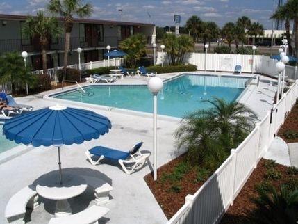 Hotel - Bartow
