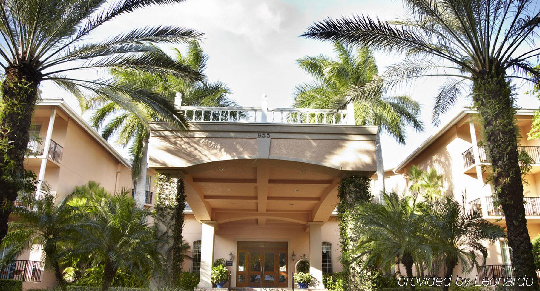 Hotel The Capri 4*