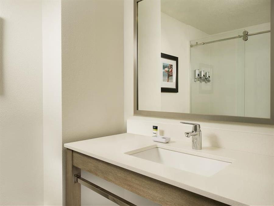 Four Points By Sheraton Jacksonville Beachfront