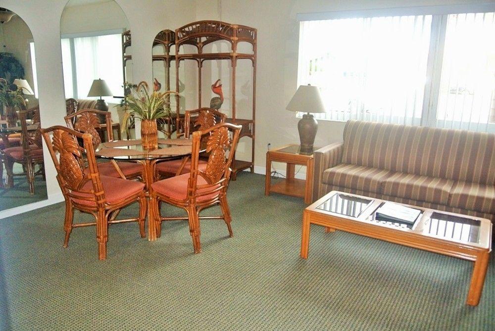 Coral Shores