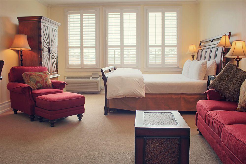 Renovated In The Heart Of Palm - Free Parking, Security Box Aparthotel