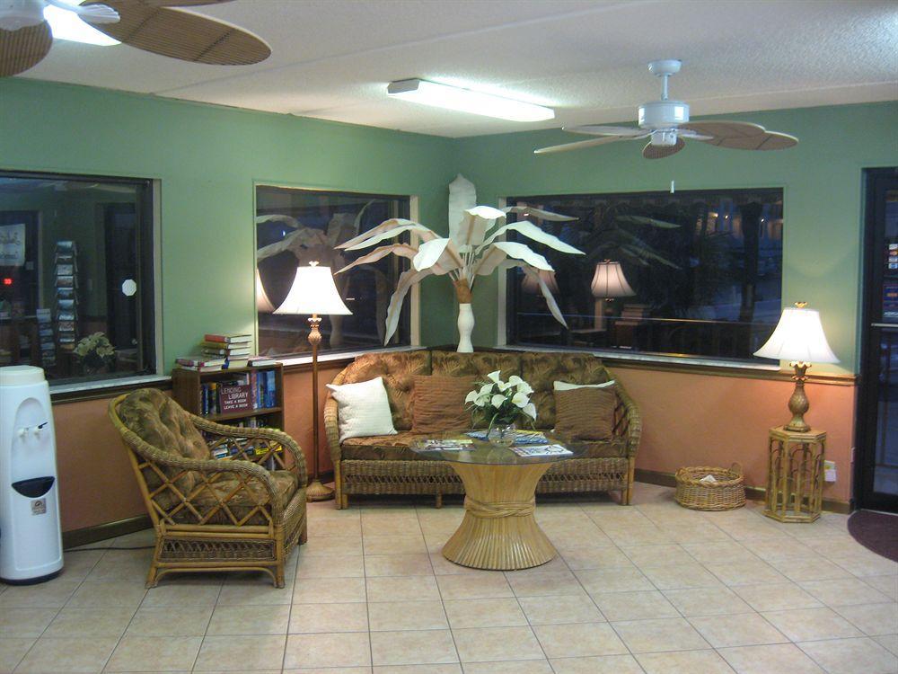 Beachers Hotel Crescent Beach