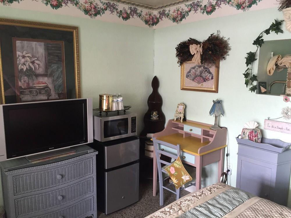 Shamrock Cove Inn 4*
