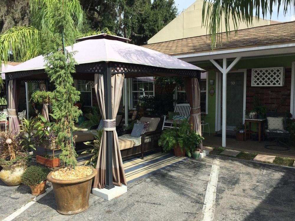 Shamrock Cove Inn Motel