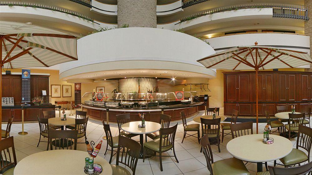Embassy By Hilton Orlando International Drive Icon Park Hotel 3*