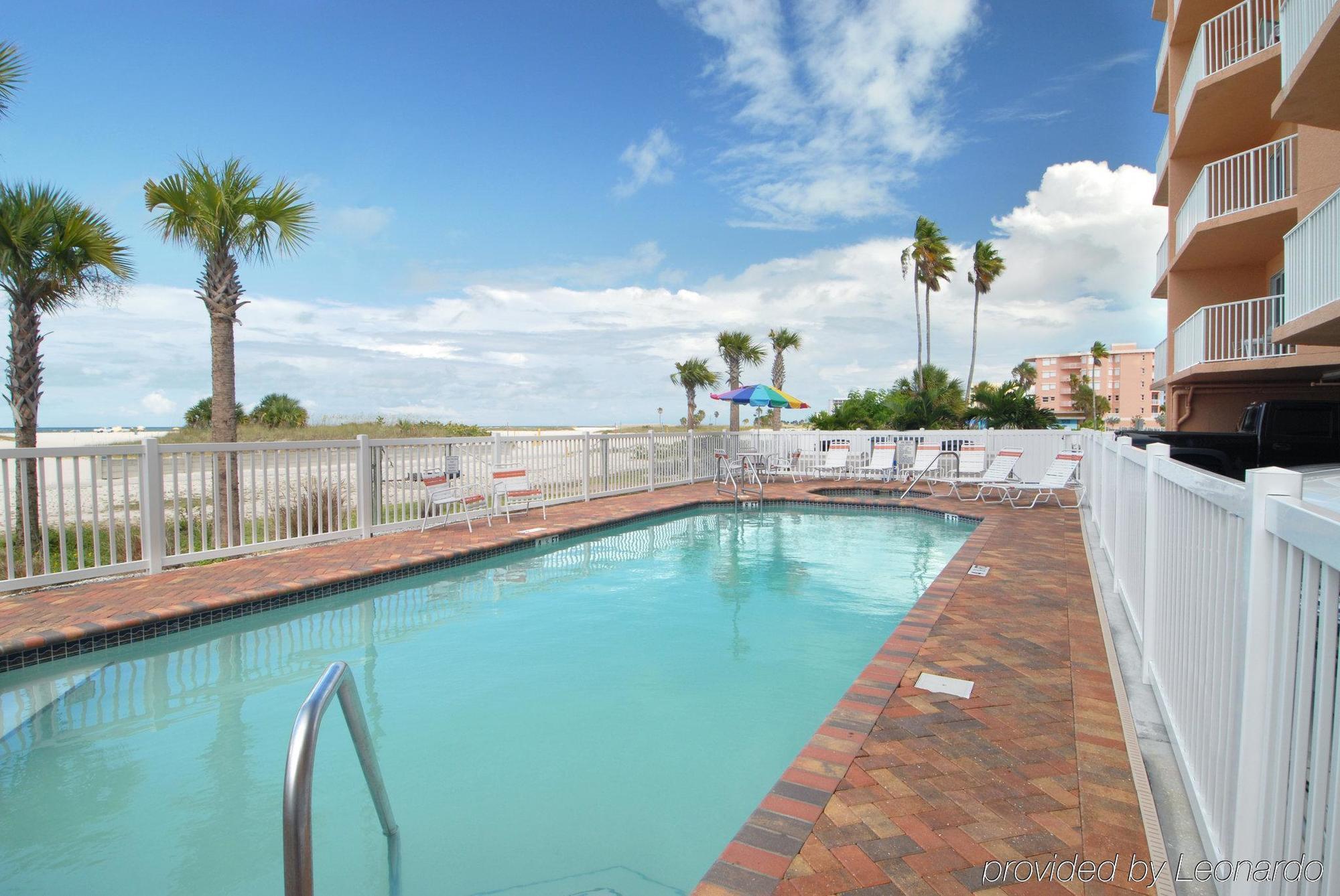Surf Treasure Island 3*